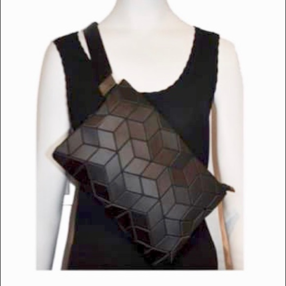 Geometric Tiled Small Belt Bag